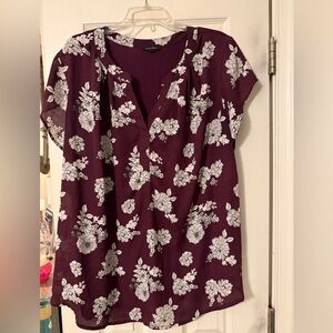 Women’s Floral Split-Neck Blouse - Burgundy